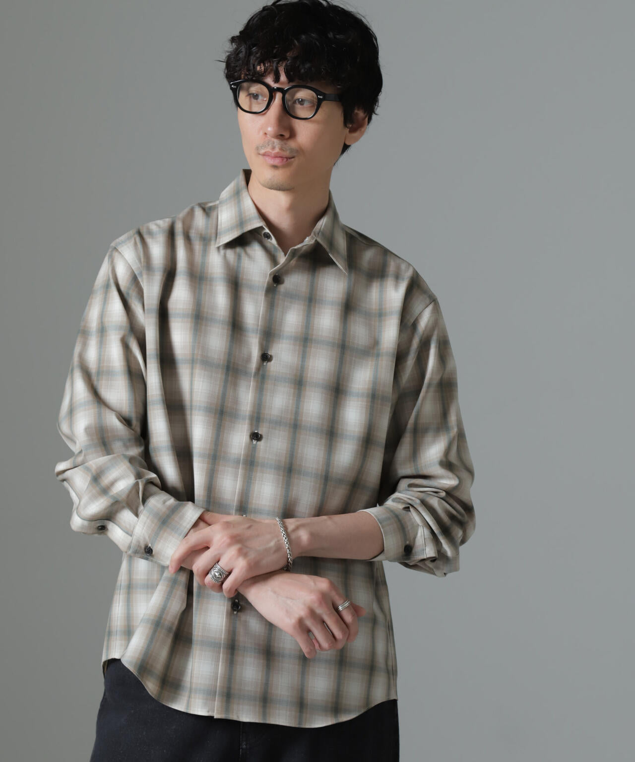 ウールブレンドウォッシャブルセミワイドカラーシャツ 6684220222