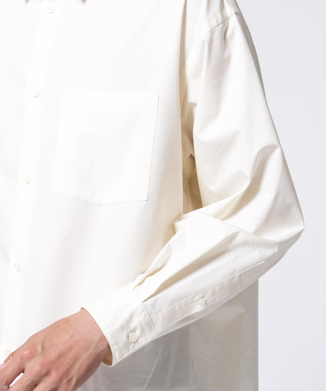 「ASSEMBLANC」タイニーカラーオーバーサイズシャツ 6684220224