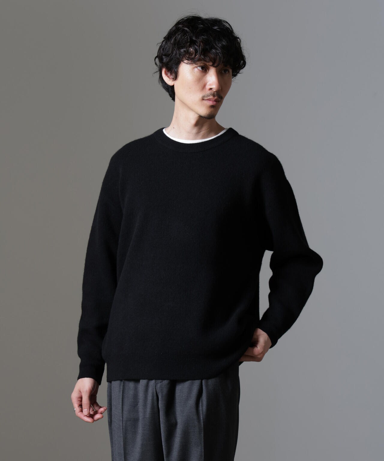AQUA ウールカシミヤクルーネックプルオーバー 6684222211