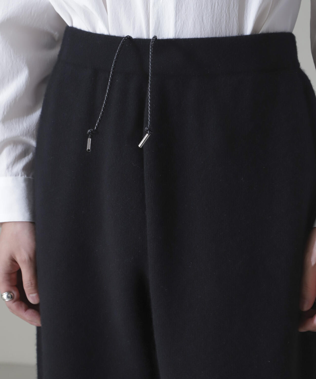 AQUA ウールカシミヤニットパンツ 6684222215