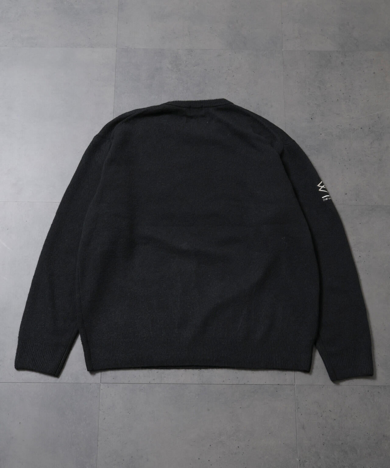 HOTEL PALACE(オテルパラス)xアンブロ ストレッチシャギークルーネックセーター 6684222216