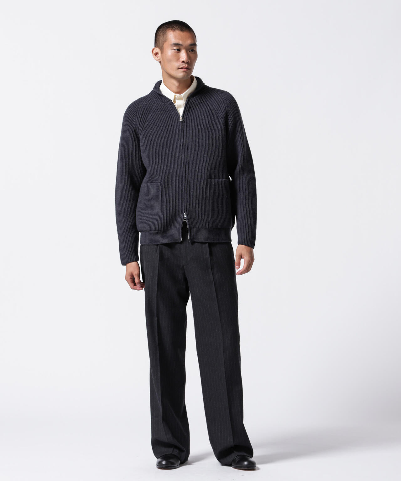 「ASSEMBLANC」フレンチウールスカーフカラージップニット 6684222233