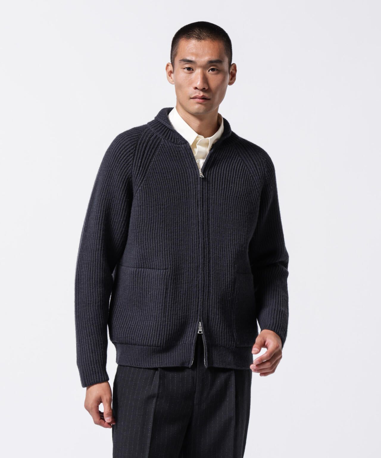 「ASSEMBLANC」フレンチウールスカーフカラージップニット 6684222233