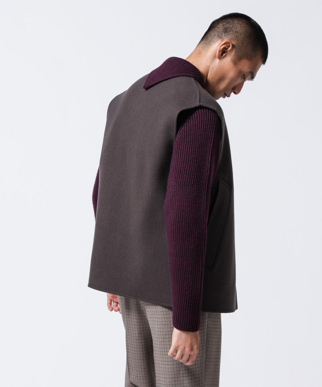 「ASSEMBLANC」フレンチウールスカーフカラージップニット 6684222233