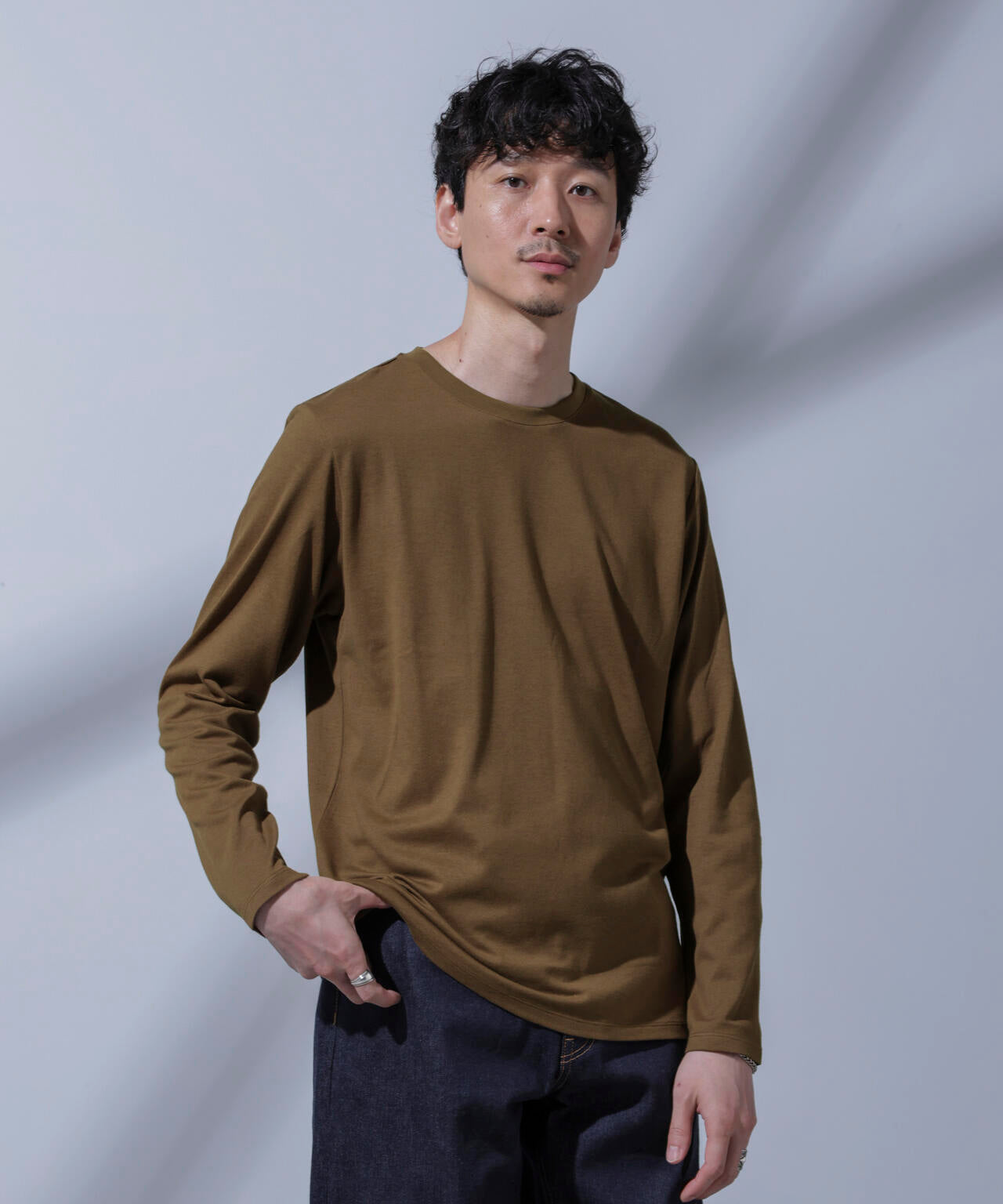 Anti Soaked(R)汗染み防止 クルーネックTシャツ 長袖 6684223205