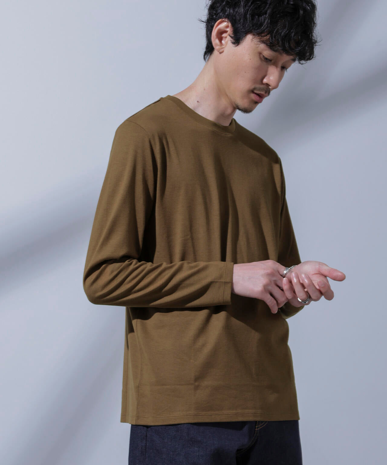 Anti Soaked(R)汗染み防止 クルーネックTシャツ 長袖 6684223205