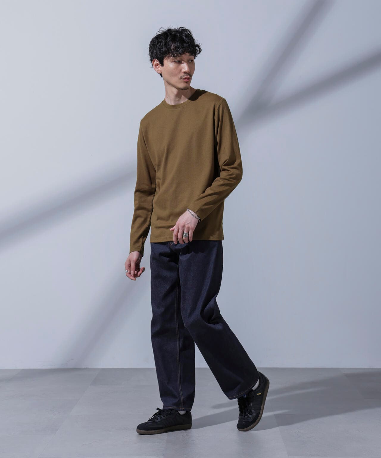 Anti Soaked(R)汗染み防止 クルーネックTシャツ 長袖 6684223205