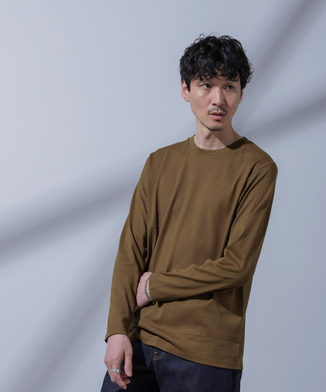 Anti Soaked(R)汗染み防止 クルーネックTシャツ 長袖 6684223205