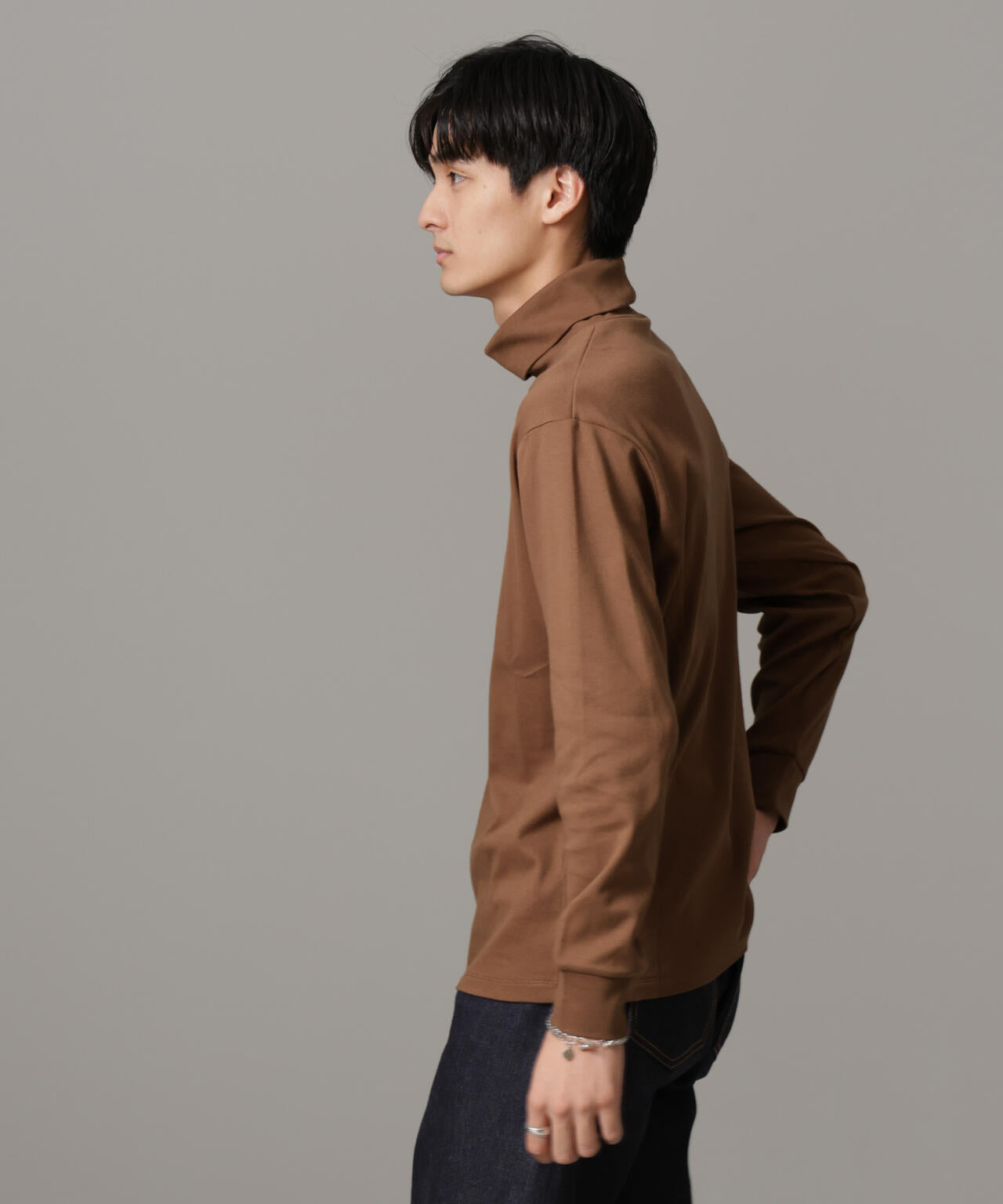 Anti Soaked(R) 汗染み防止 スムースタートルネックTシャツ 長袖 6684223206