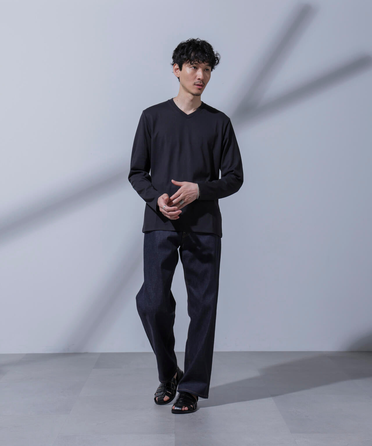 Anti Soaked(R) 汗染み防止 VネックTシャツ 6684223207