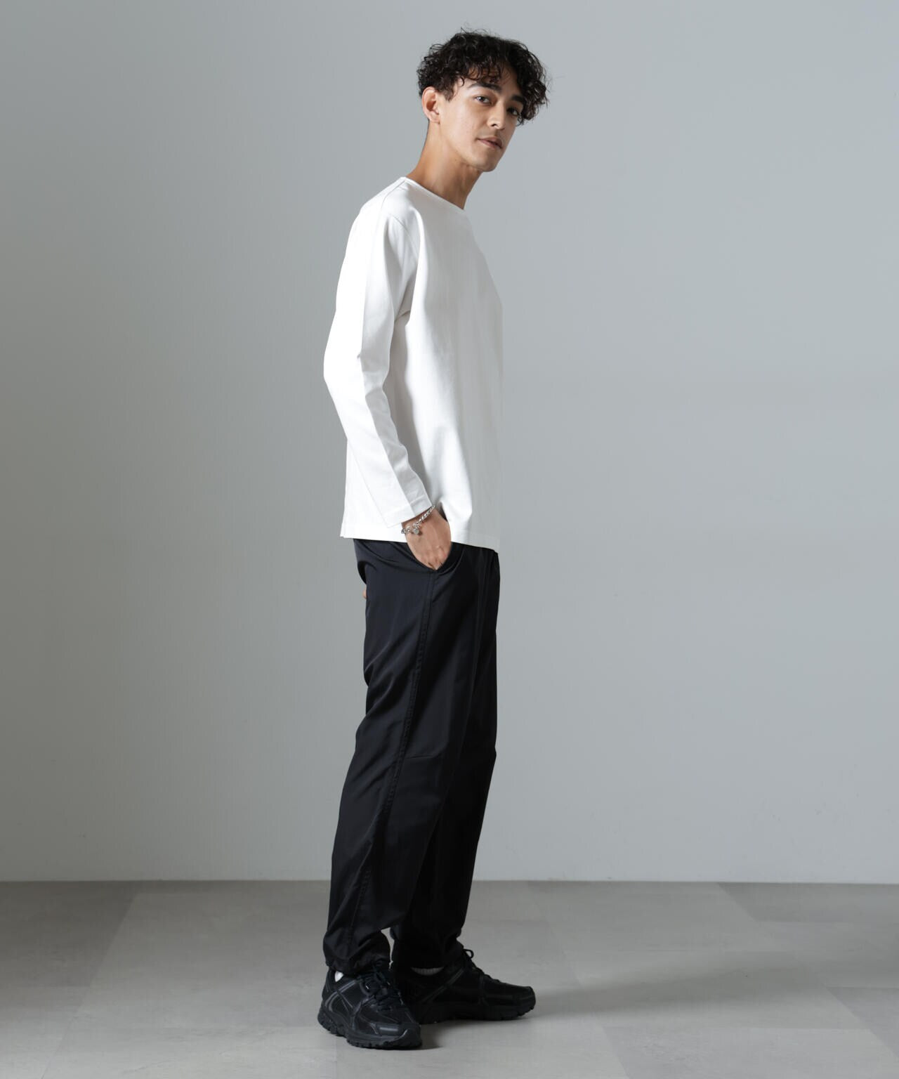 「NJ/CLUB」HOMESTOCKモクロディボートネックTシャツ 6684223211