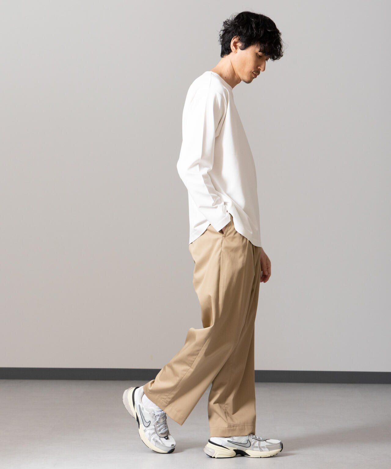 「NJ/CLUB」HOMESTOCKモクロディボートネックTシャツ 6684223211