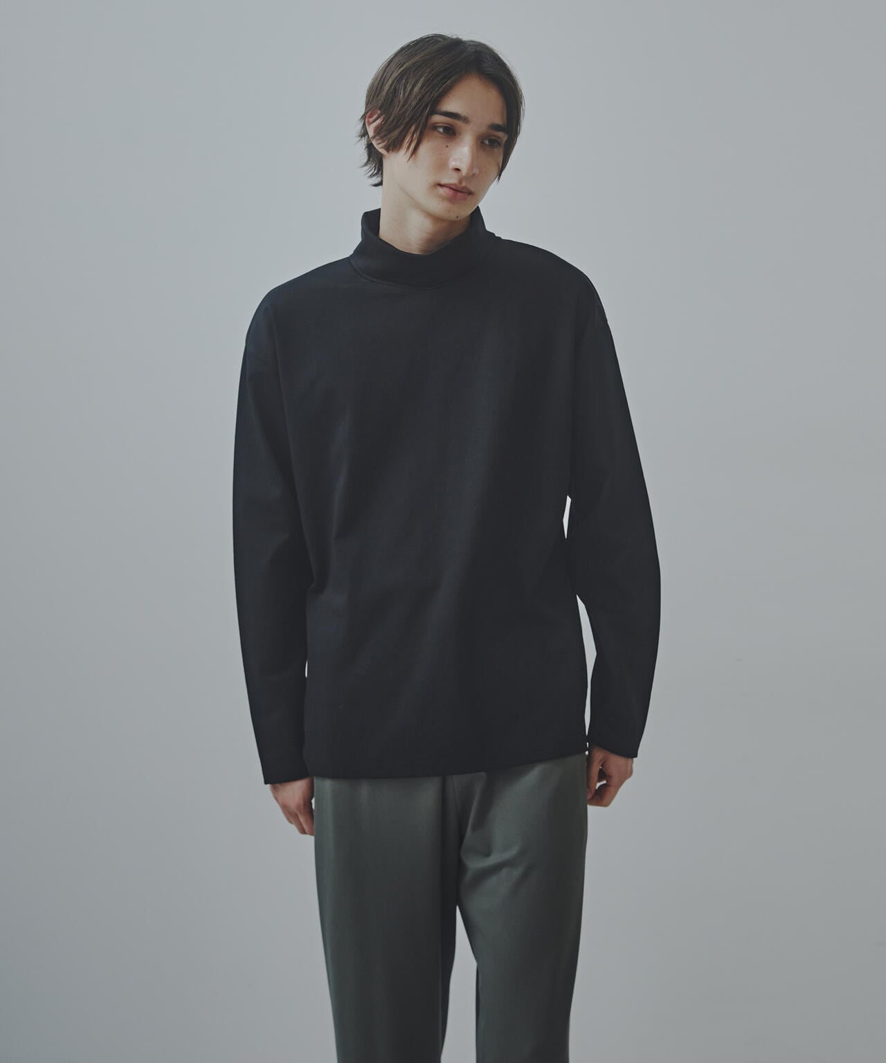 「Commonuse」C/T/Pu ポンチタートルネック 6684223218