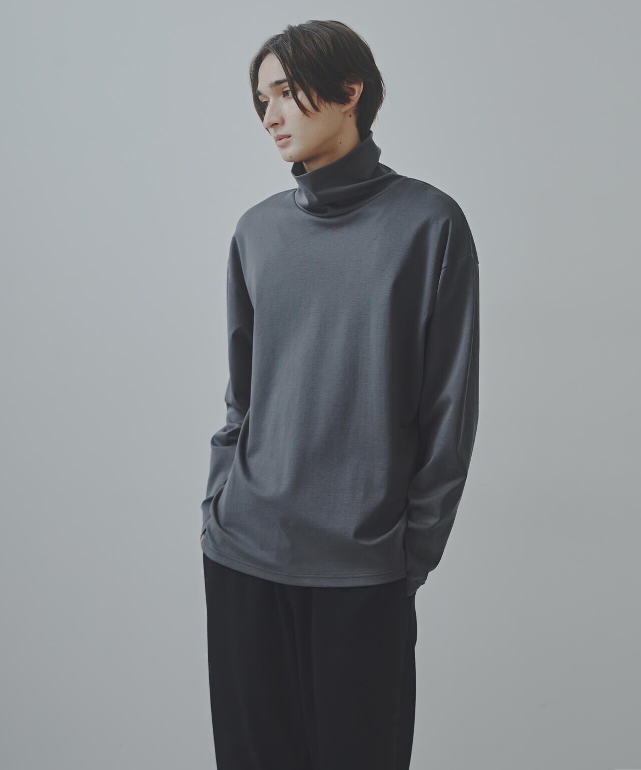 「Commonuse」C/T/Pu ポンチタートルネック 6684223218