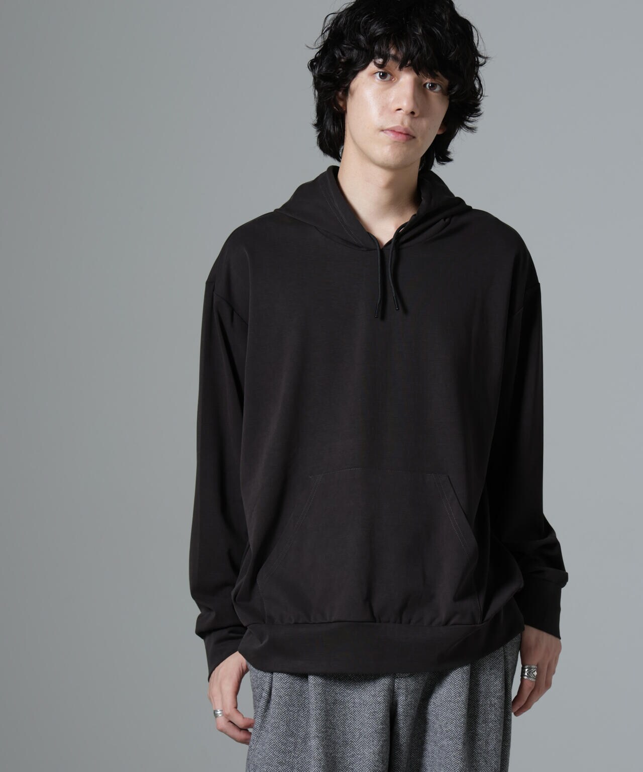 ヌバックライクスムースプルオーバーパーカー 6684223231