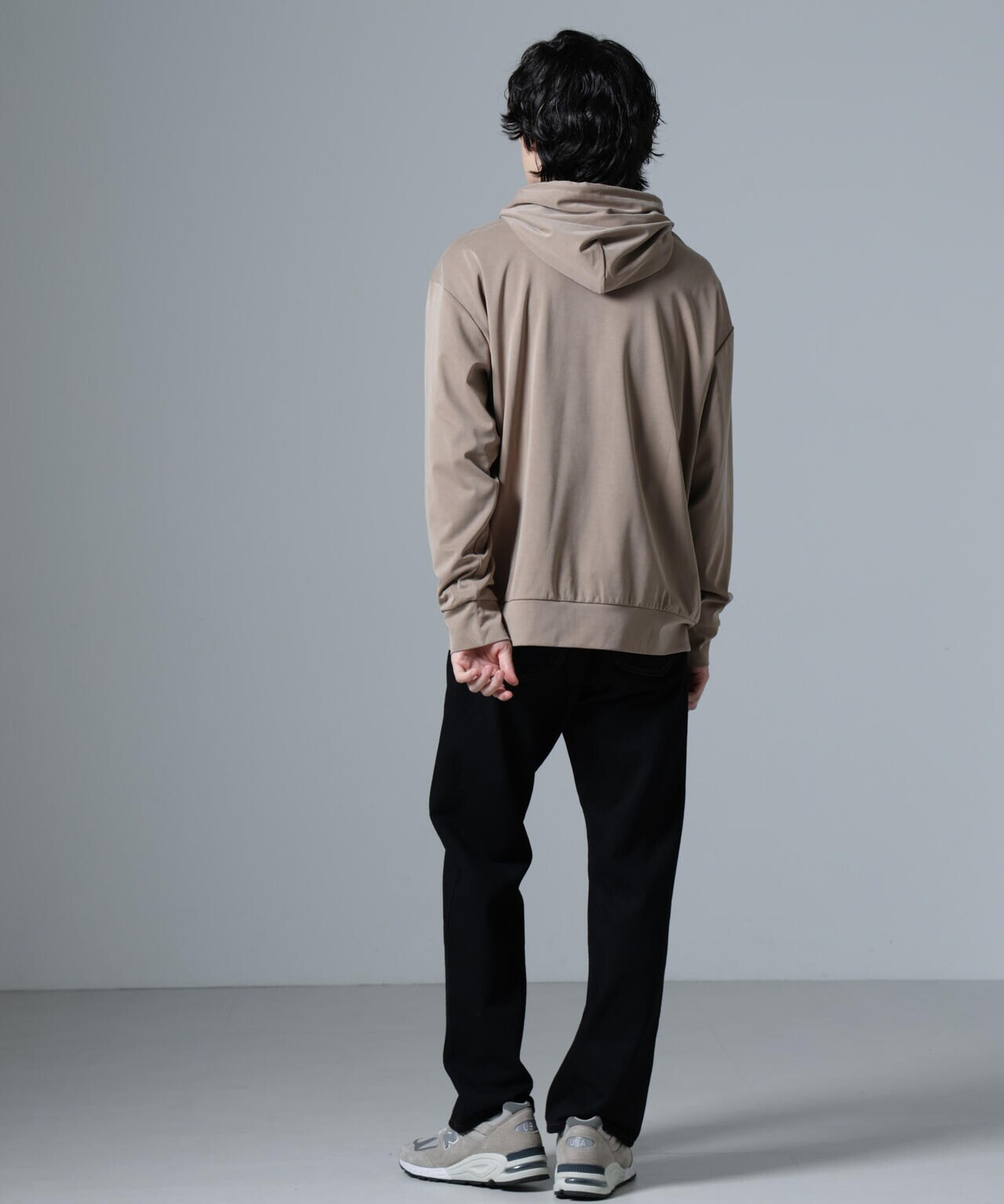 ヌバックライクスムースプルオーバーパーカー 6684223231