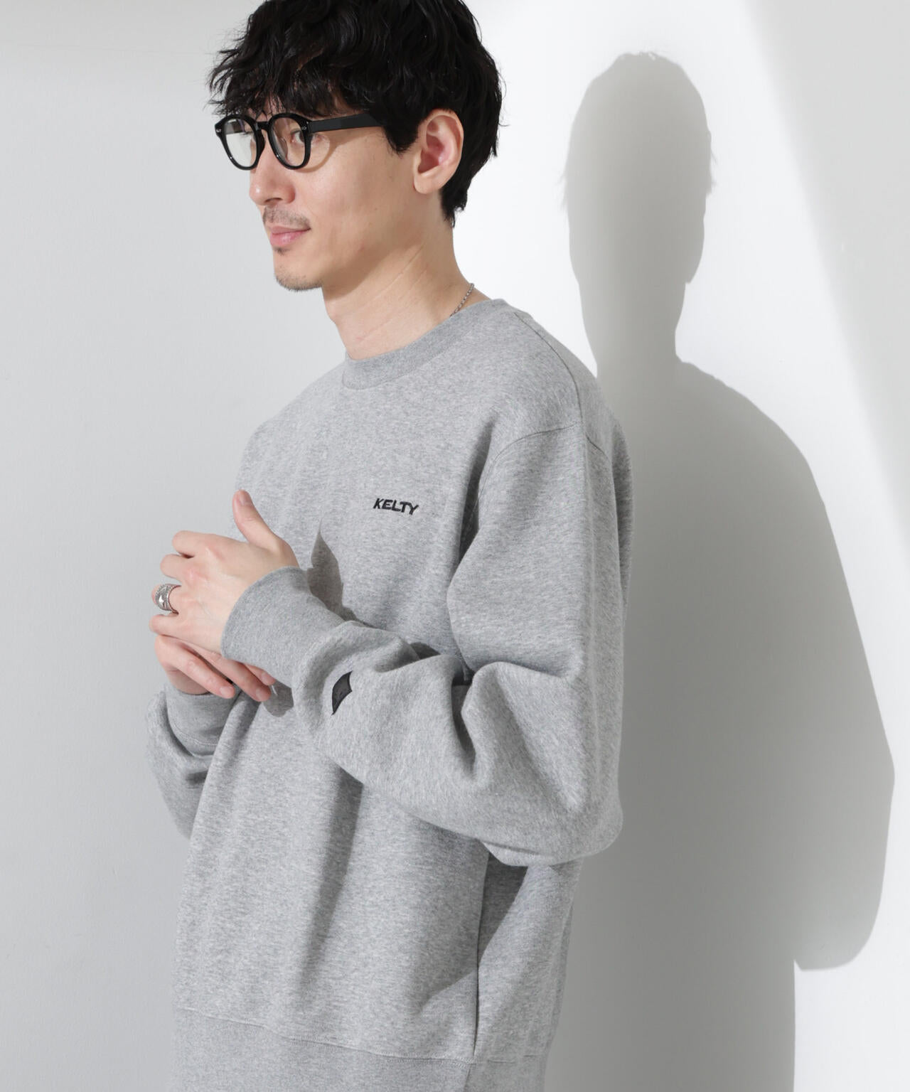 「KELTY×NANO universe」ミニロゴクルーネックスウェット 6684223245