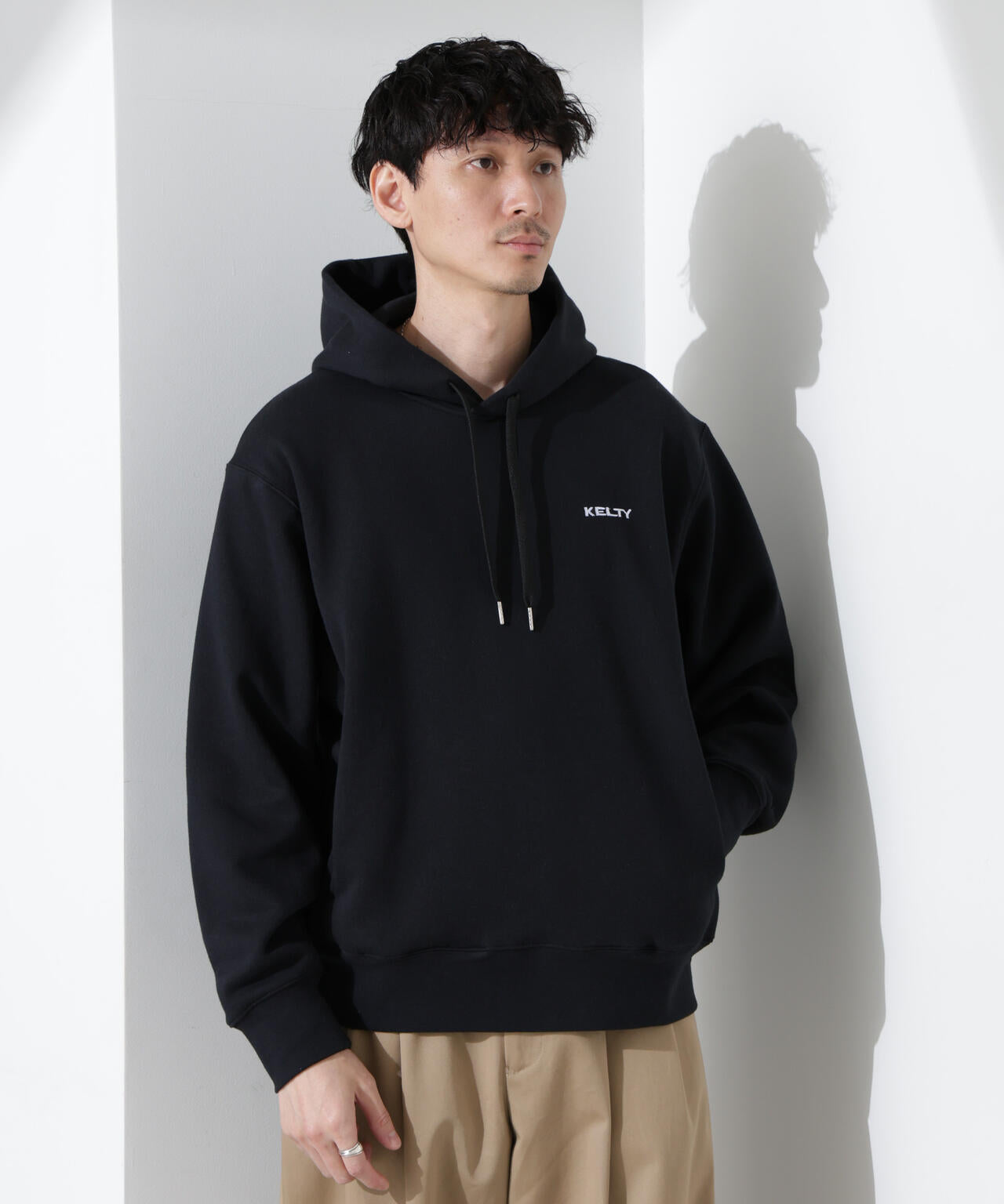 「KELTY×NANO universe」ミニロゴスウェットパーカー 6684223246