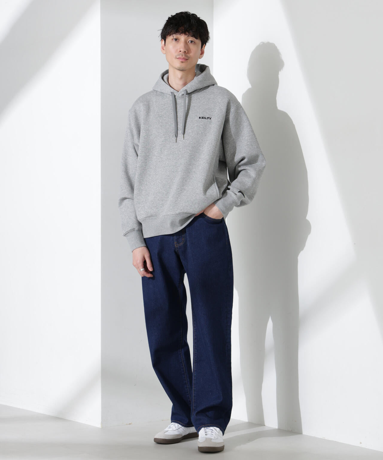 「KELTY×NANO universe」ミニロゴスウェットパーカー 6684223246