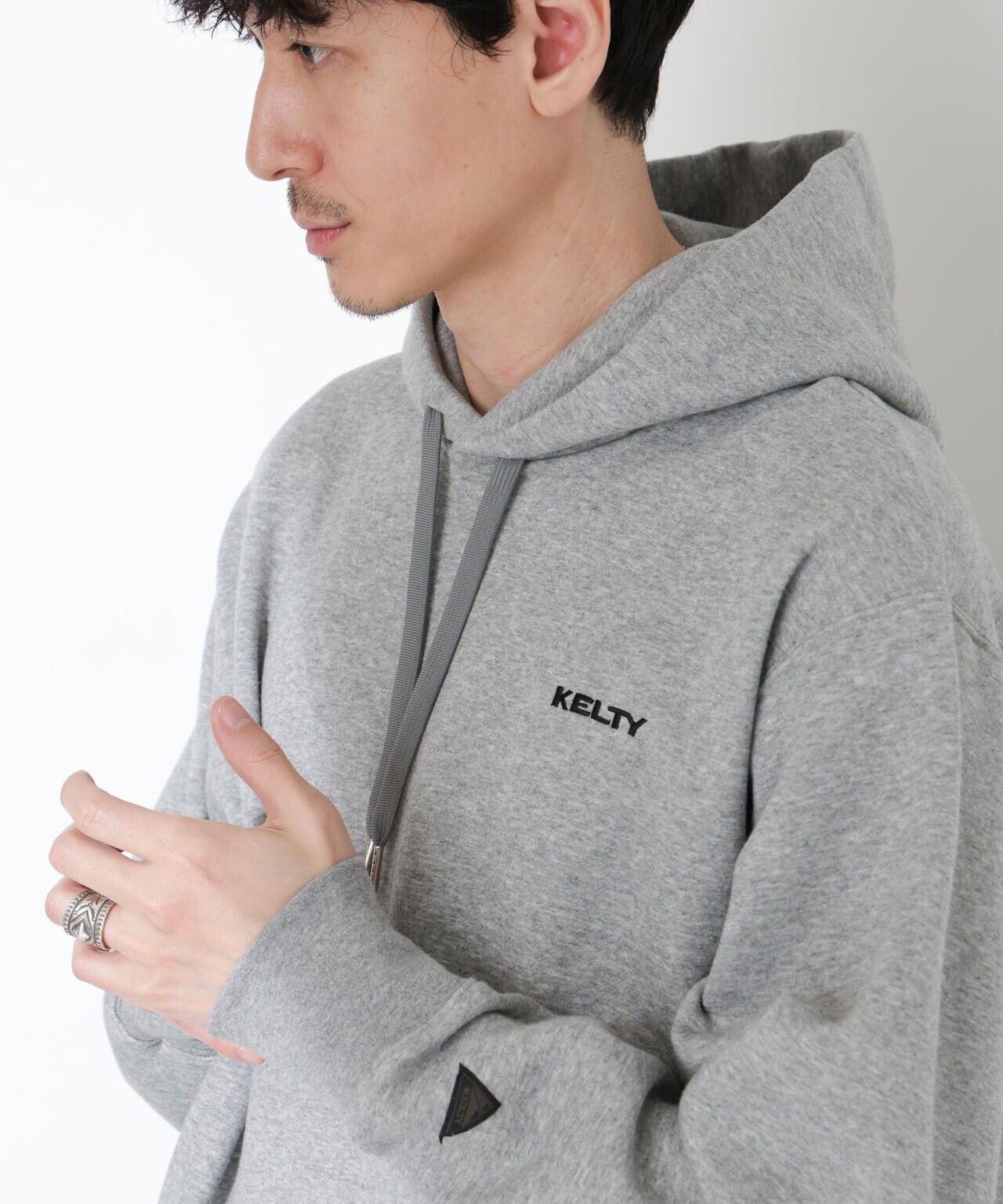 「KELTY×NANO universe」ミニロゴスウェットパーカー 6684223246