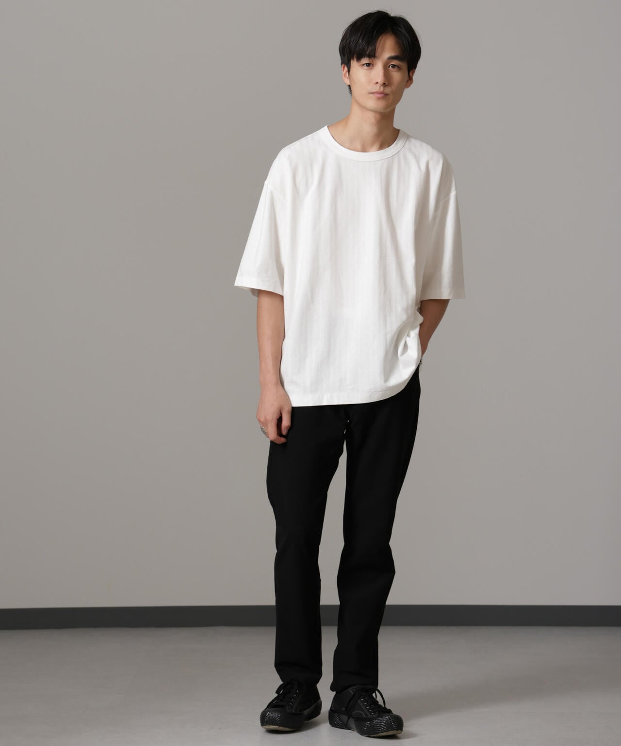 シャドーストライプハーフスリーブTシャツ 6684224218