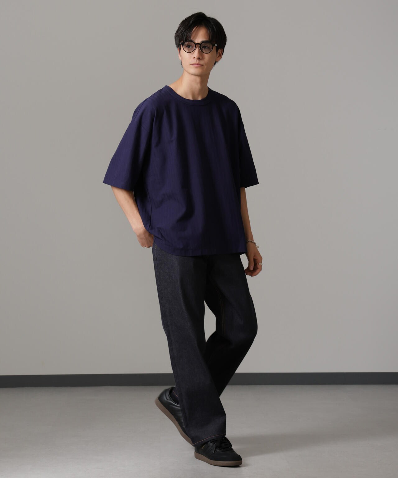 シャドーストライプハーフスリーブTシャツ 6684224218