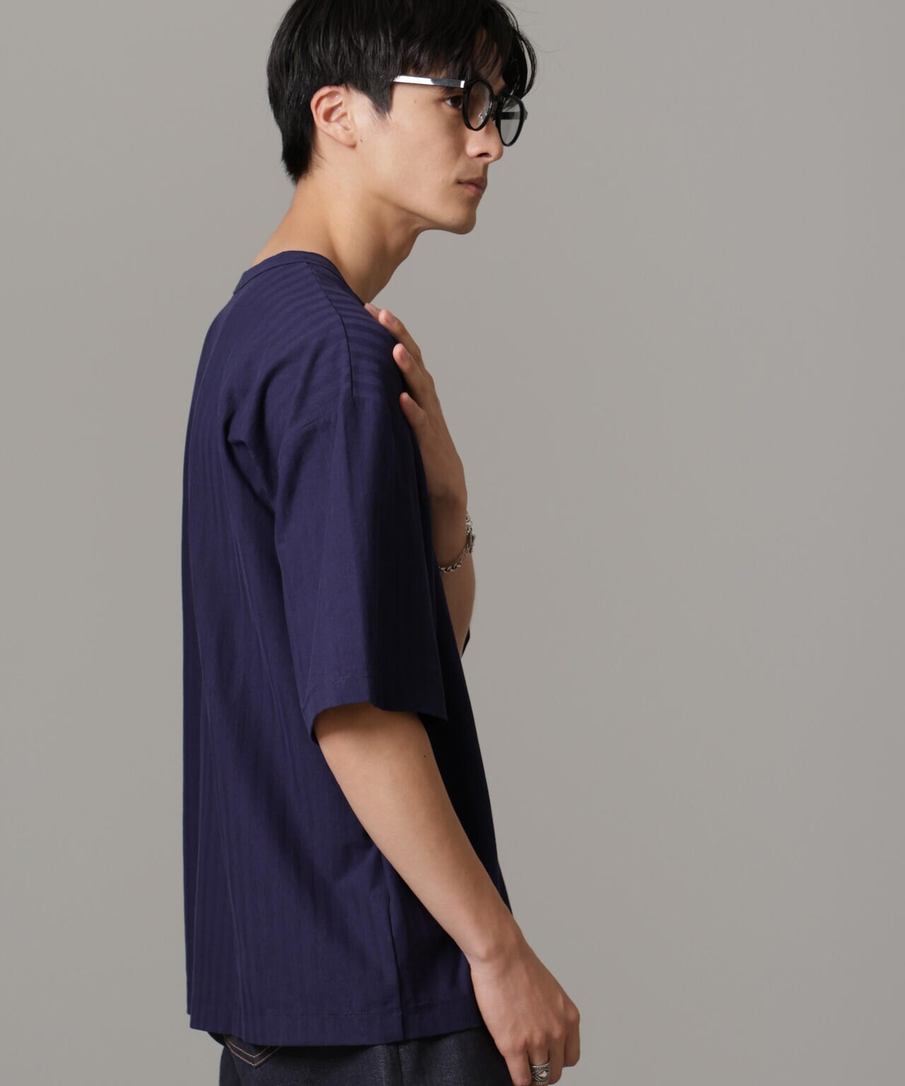 シャドーストライプハーフスリーブTシャツ 6684224218