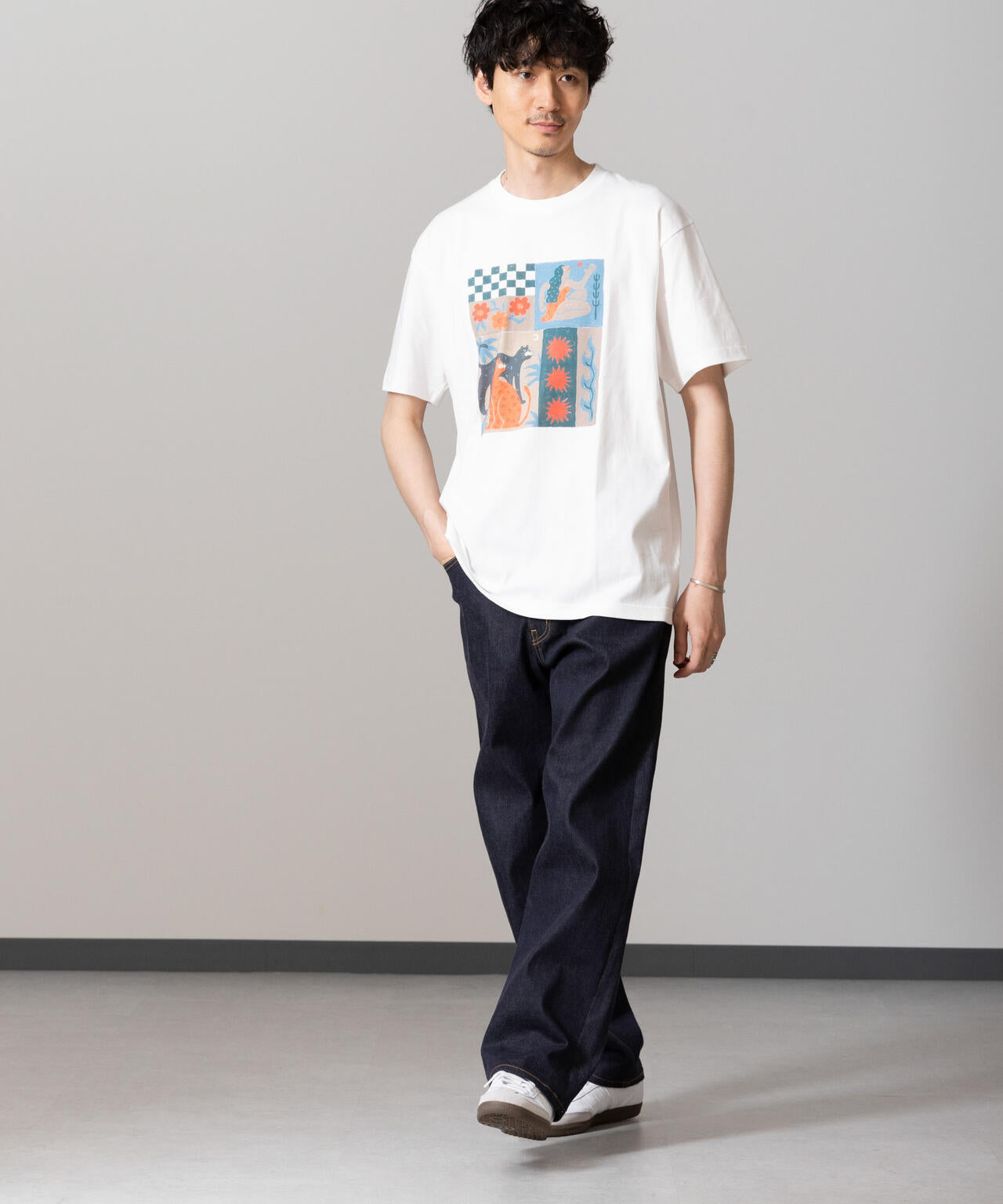 「Toyameg」modern academic TILE Tシャツ 6684224221