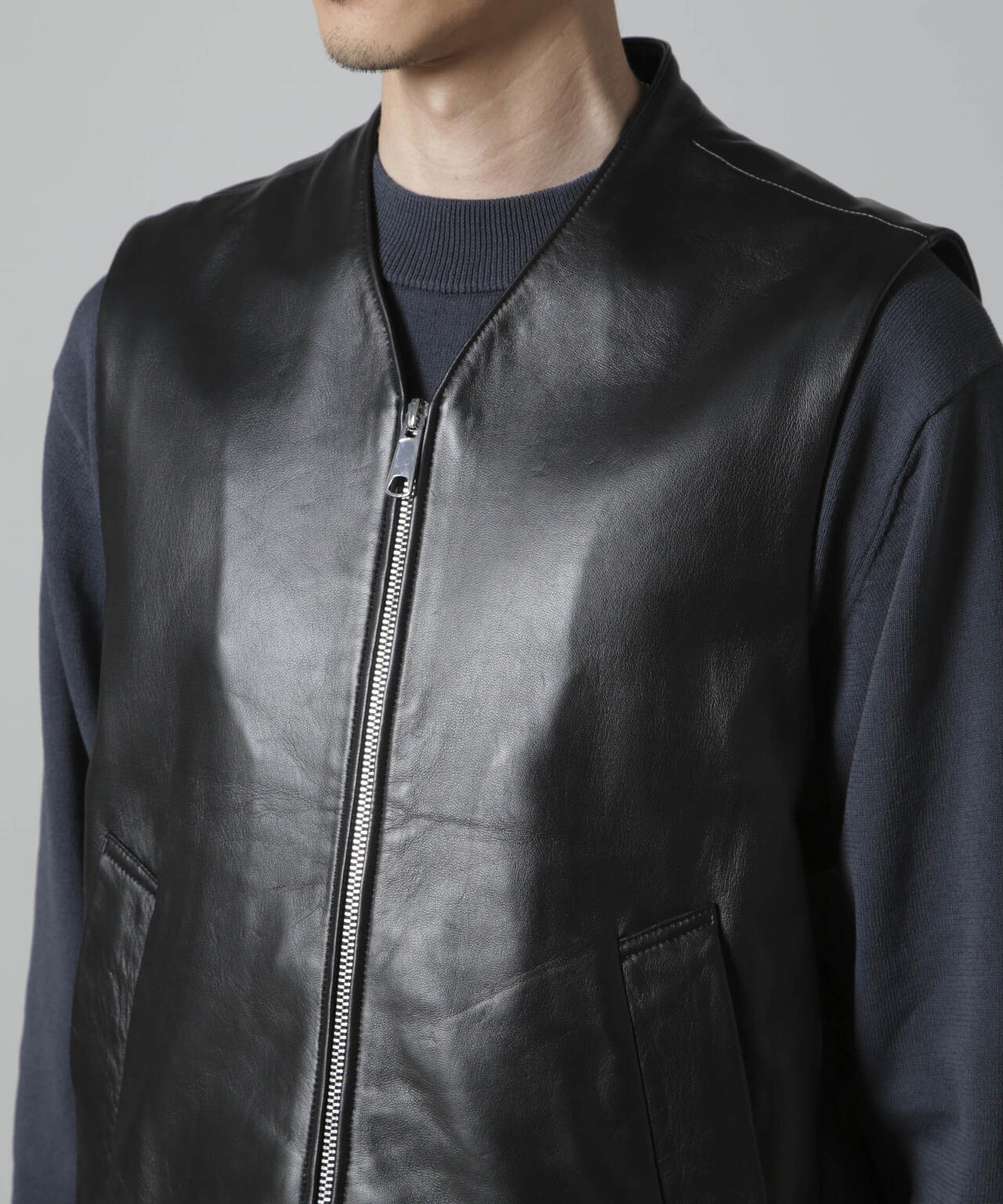 Lamb nappa ジップレザージレ 6684225202