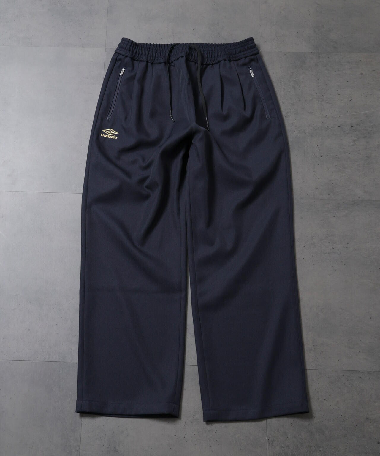 HOTEL PALACE(オテルパラス)xアンブロ シャイニーツイルイージー2タックスラックス 6684227205