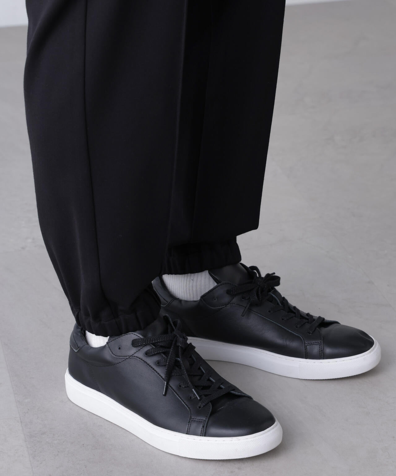 「モダンコンフォートシリーズ」スリムイージーピンタックパンツ 6684227209