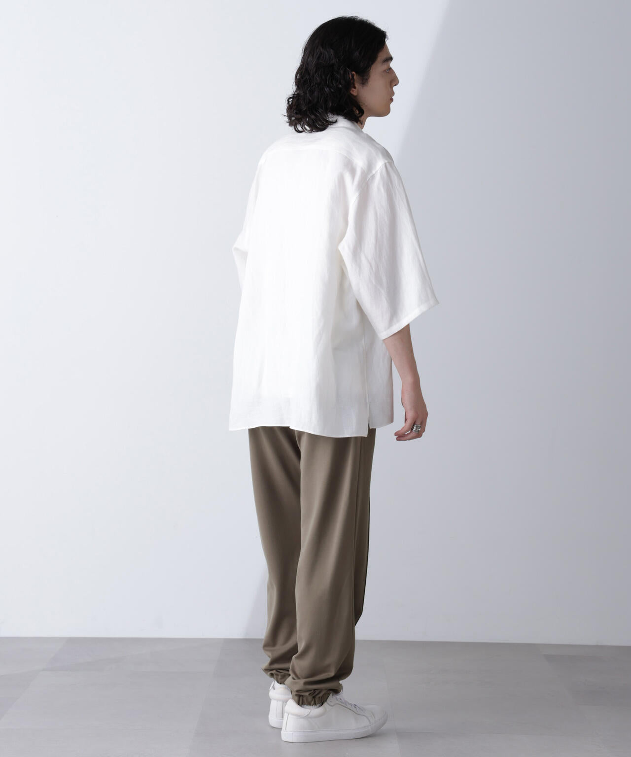 「モダンコンフォートシリーズ」スリムイージーピンタックパンツ 6684227209