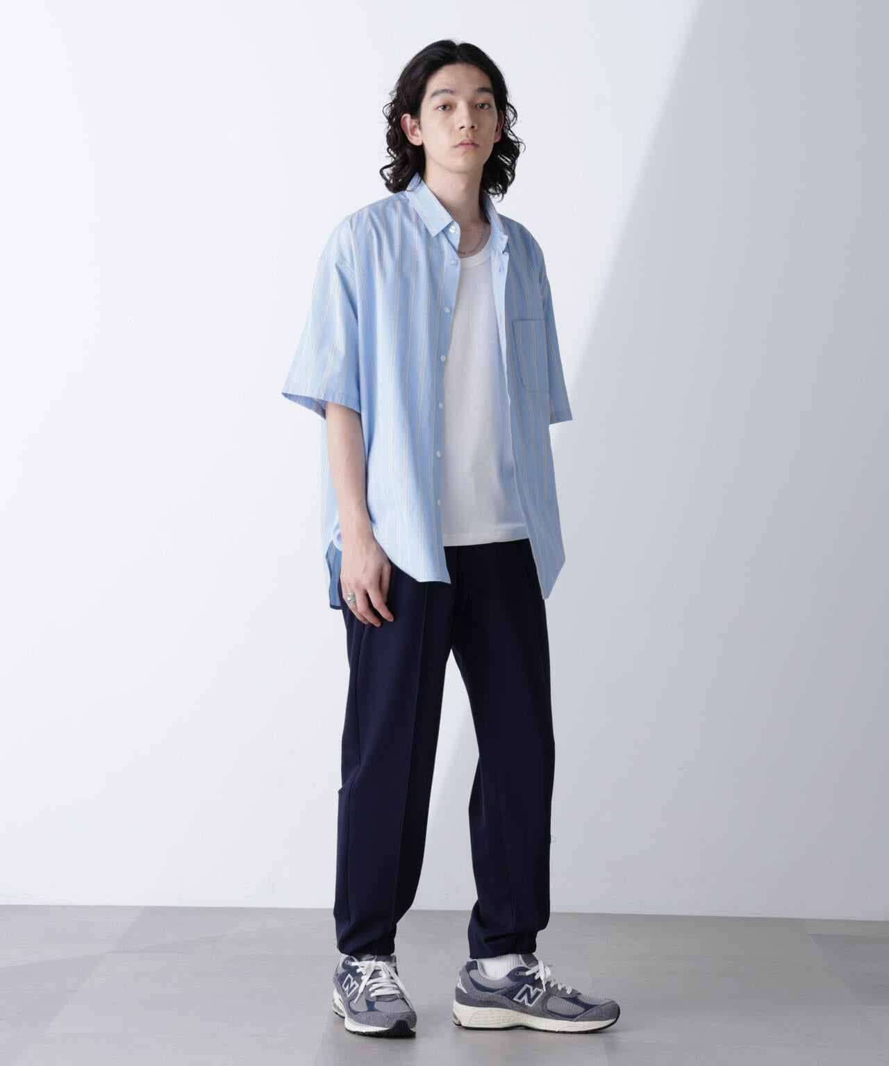 「モダンコンフォートシリーズ」スリムイージーピンタックパンツ 6684227209