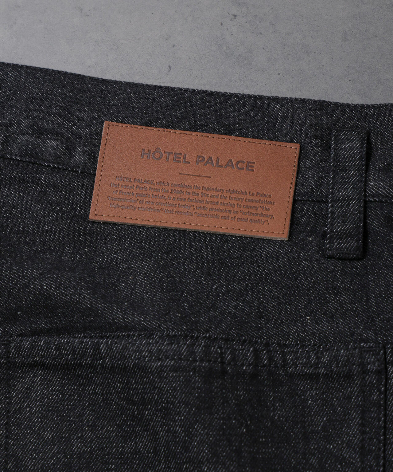 HOTEL PALACE(オテルパラス)10オンスワイドシルエットウォッシュドデニムパンツ 6684227219