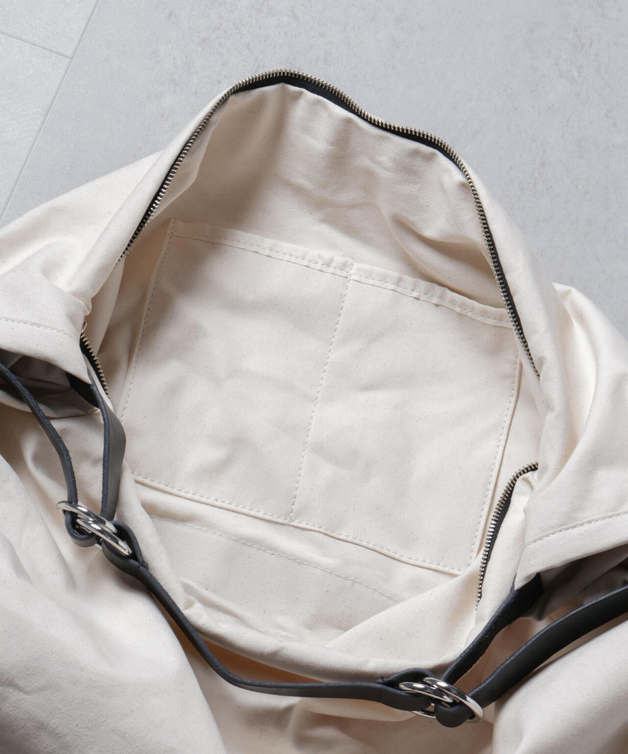 「tagAlong」butterfly canvas logo M 6684232210