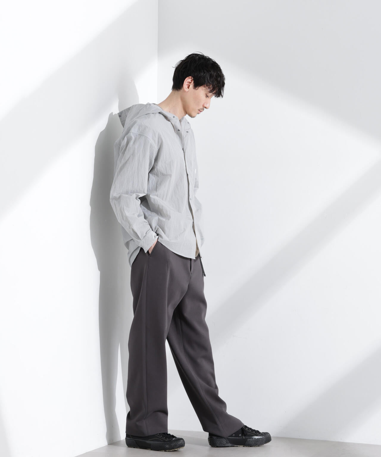 「NJ/CLUB」リップストップ撥水フードシャツ 6685120214