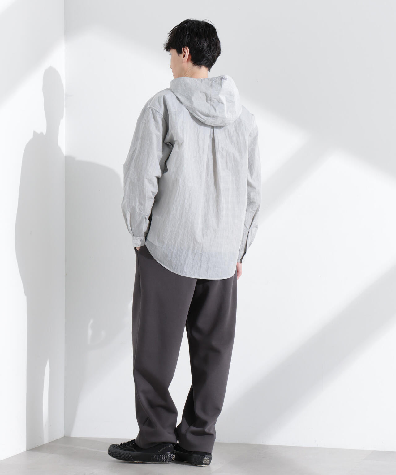 「NJ/CLUB」リップストップ撥水フードシャツ 6685120214