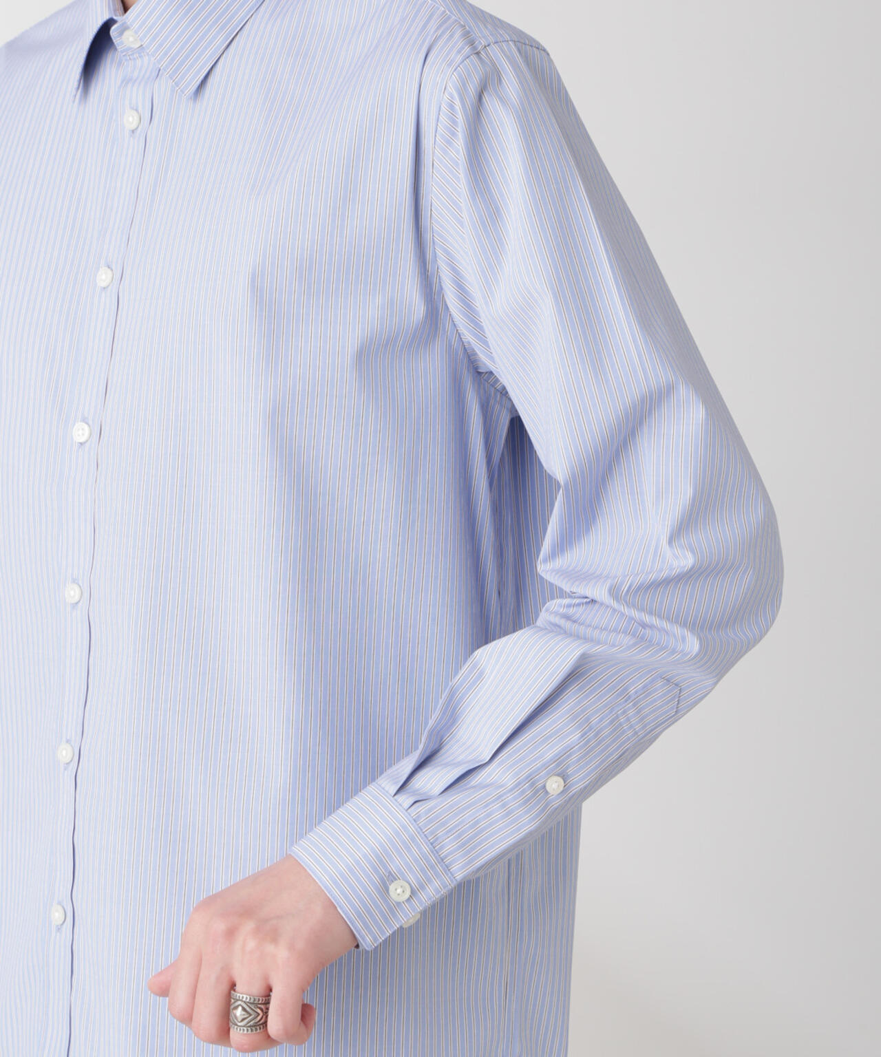 ESTENEIGE(R) レギュラーカラーシャツストライプ 長袖/接触冷感 6685120226