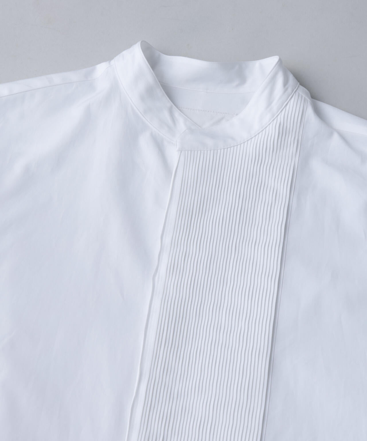 「ASSEMBLANC」タキシードシャツ 6685120230