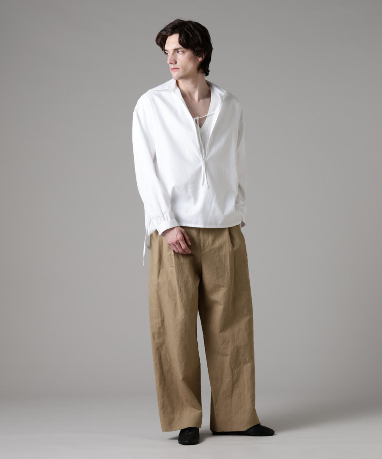 「ASSEMBLANC」ダブルクロススキッパーシャツ 6685120231