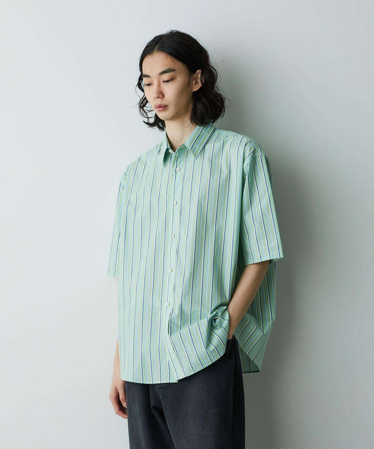 「HOTEL PALACE」オテルパラス レギュラーカラールーズシルエット 半袖シャツ 6685121203