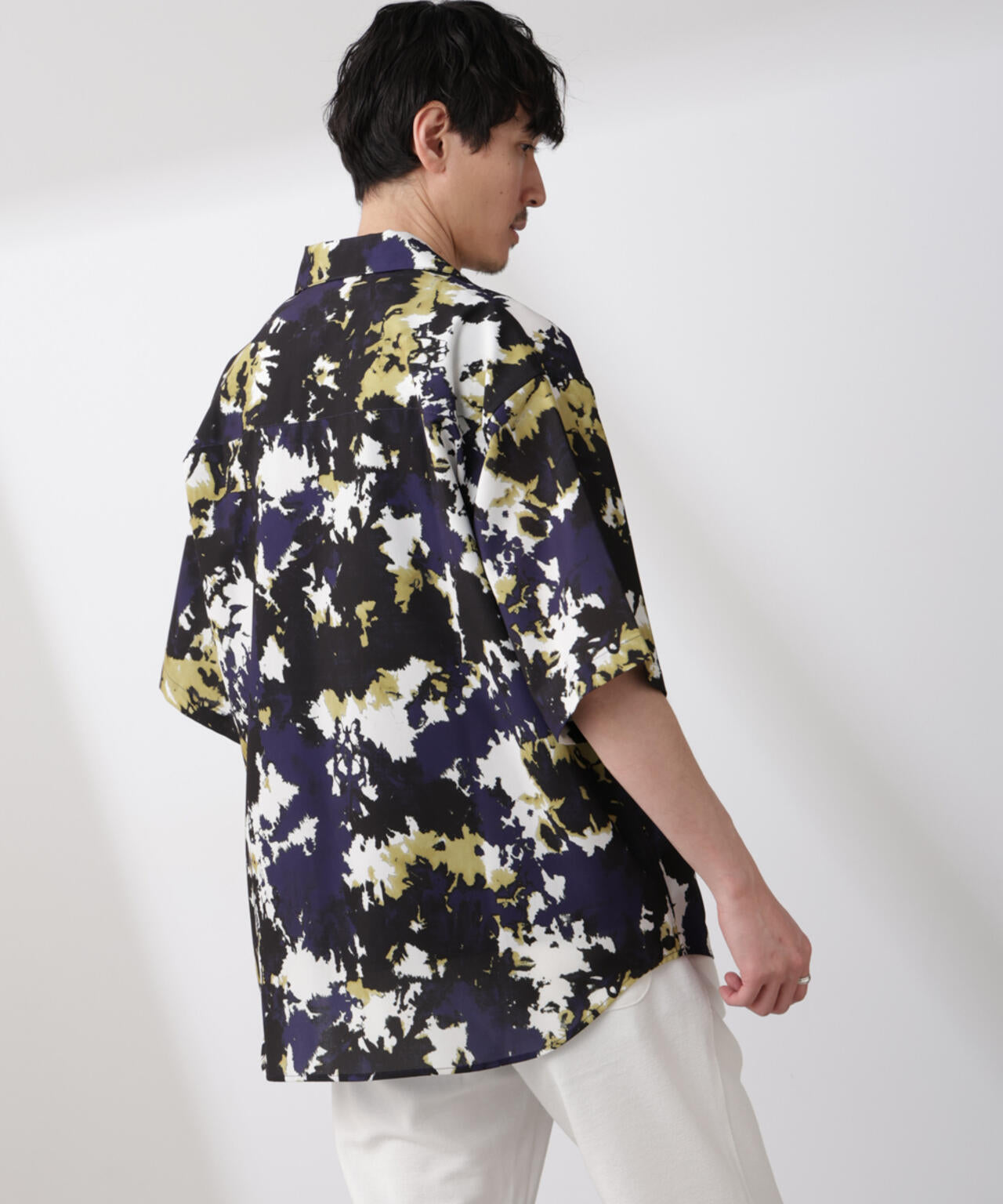 ペイント風オープンカラーシャツ 6685121213