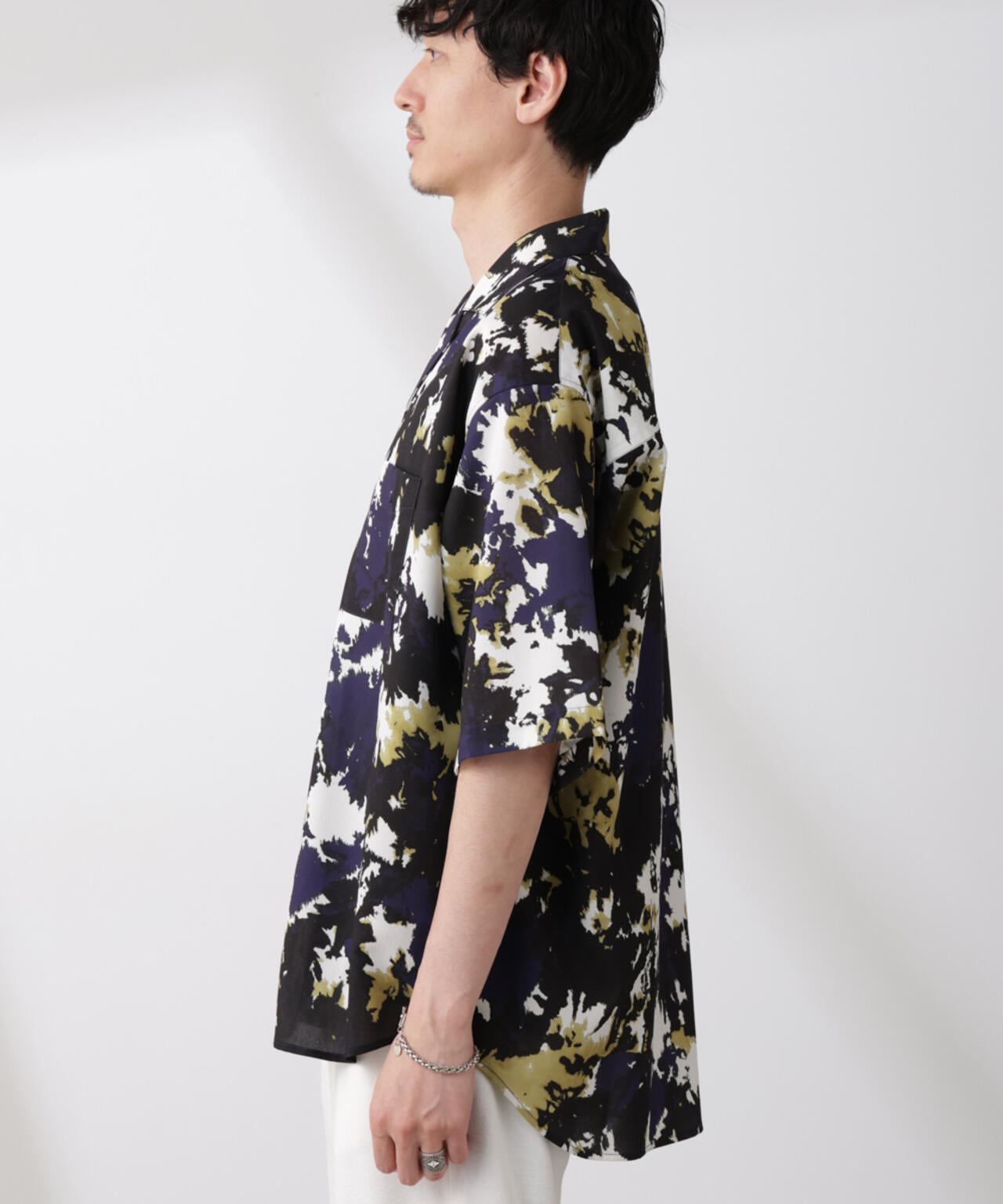 ペイント風オープンカラーシャツ 6685121213