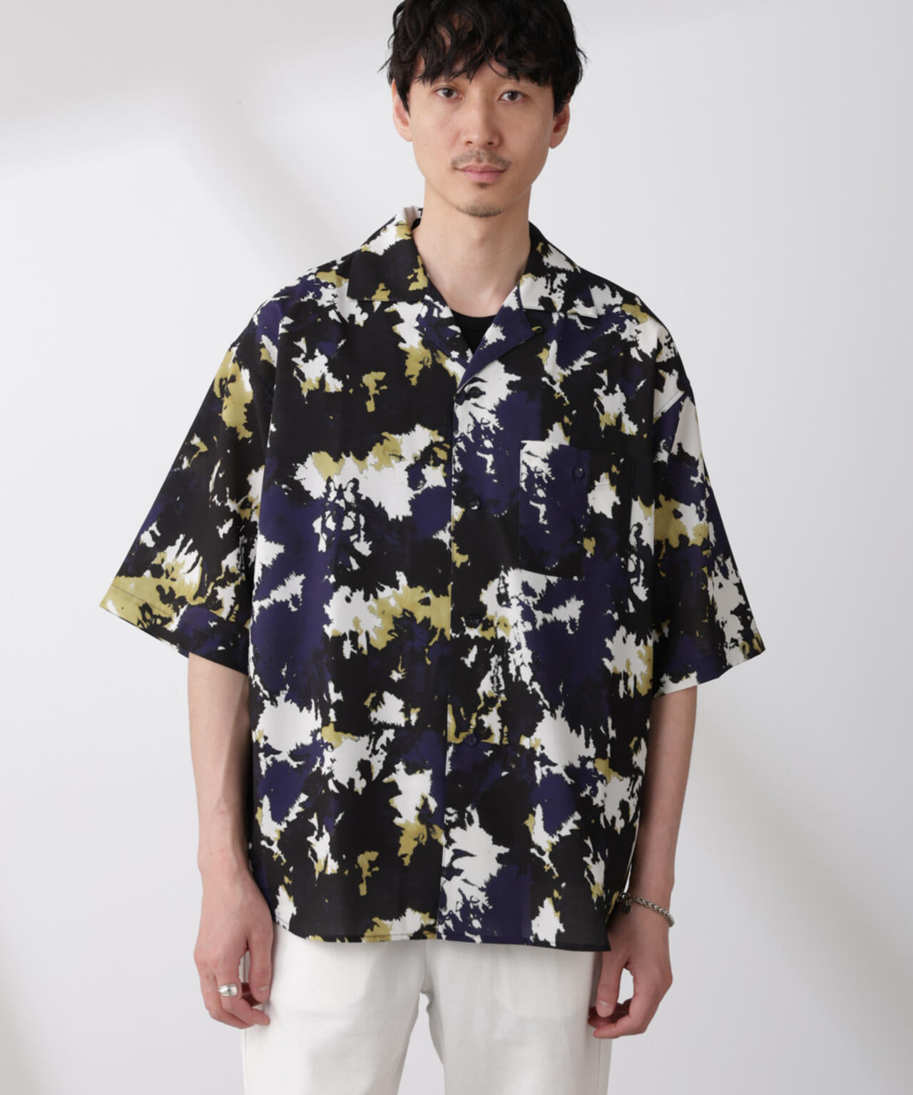 ペイント風オープンカラーシャツ 6685121213