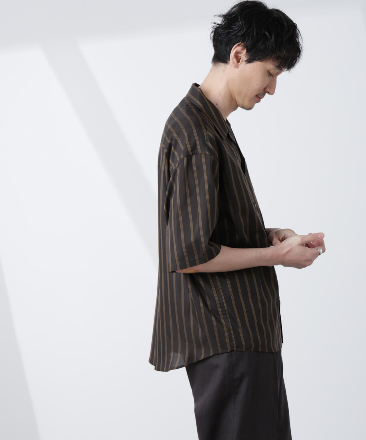 「大人のワイドシャツ」ストライプオープンカラー半袖シャツ 6685121214