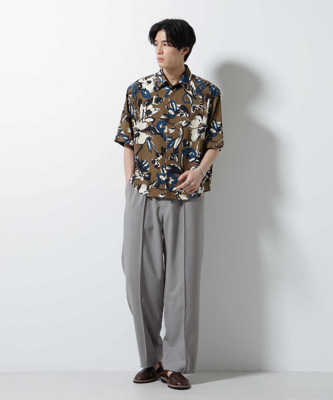 総柄プリントシャツ 6685121218