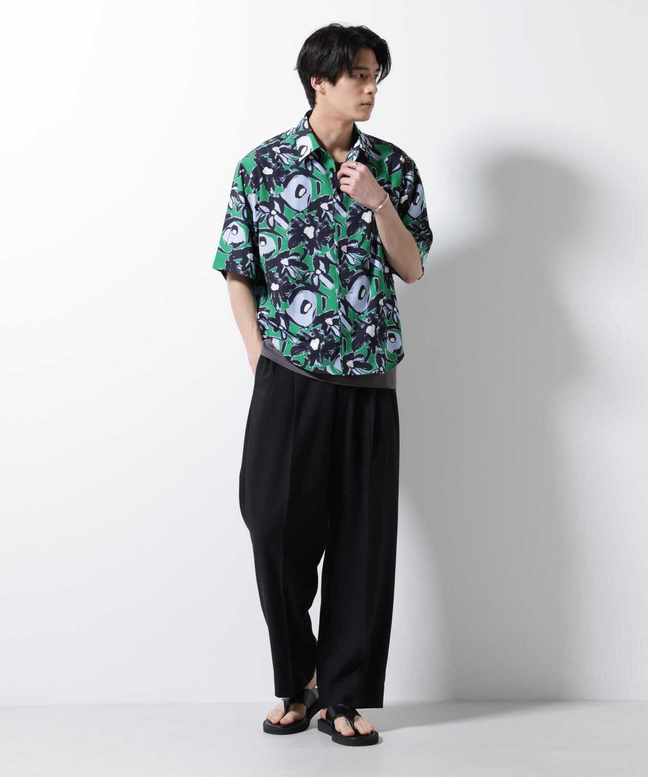 総柄プリントシャツ 6685121218