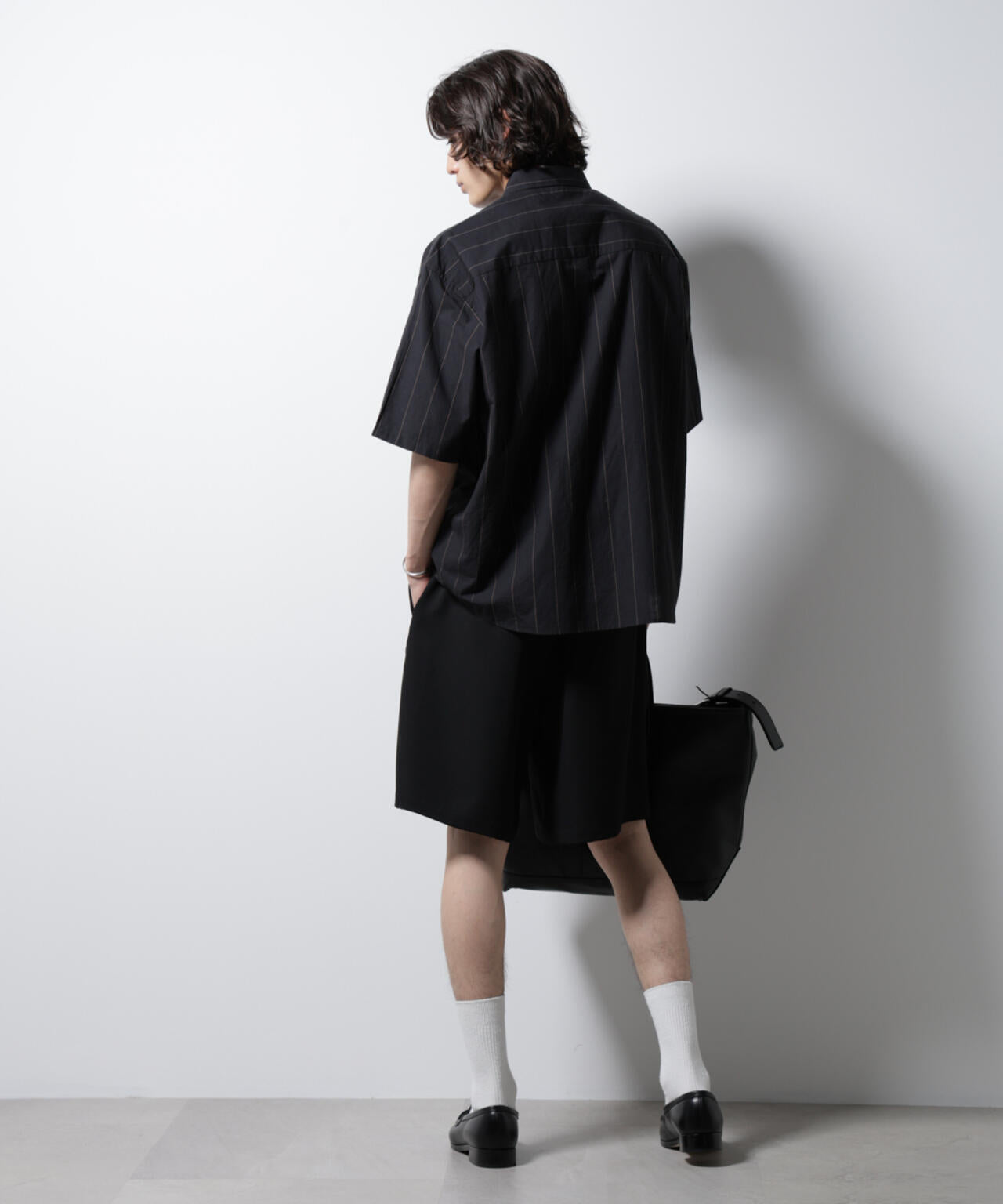 レギュラーカラーコットンリネンストライプシャツ 6685121225