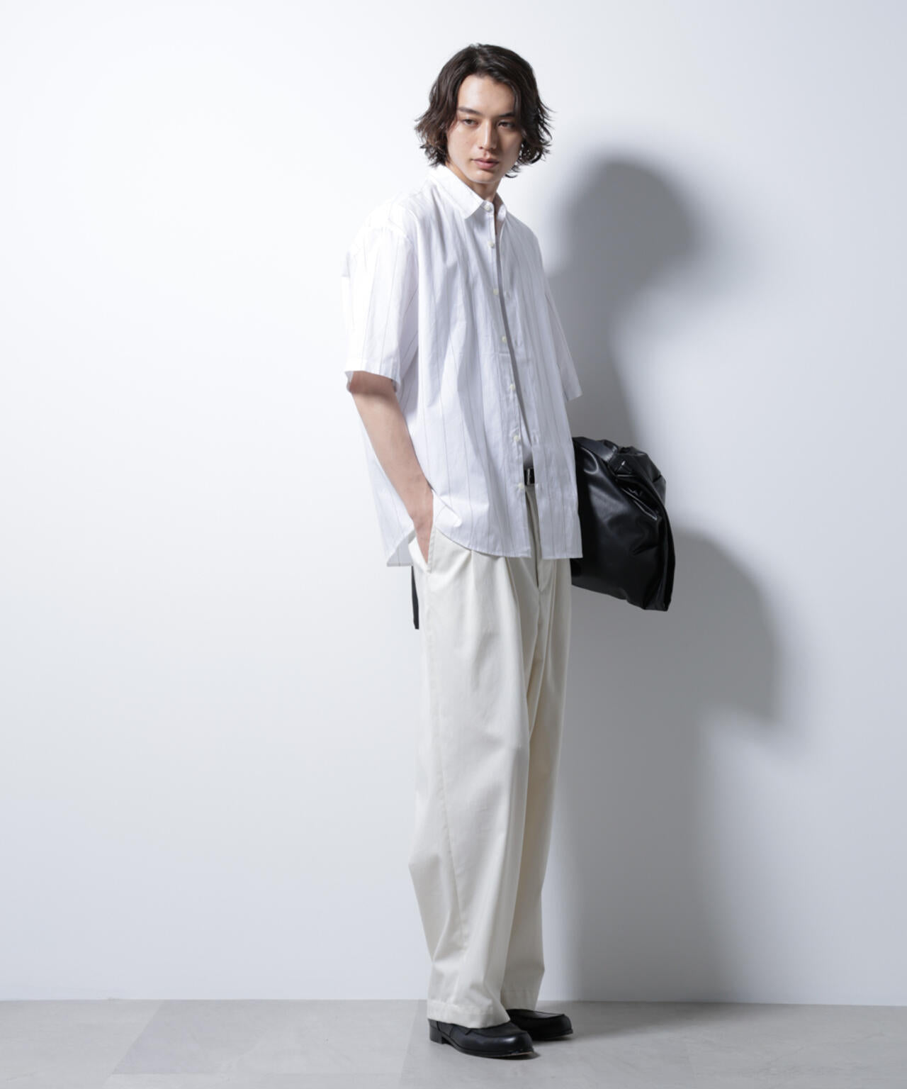 レギュラーカラーコットンリネンストライプシャツ 6685121225