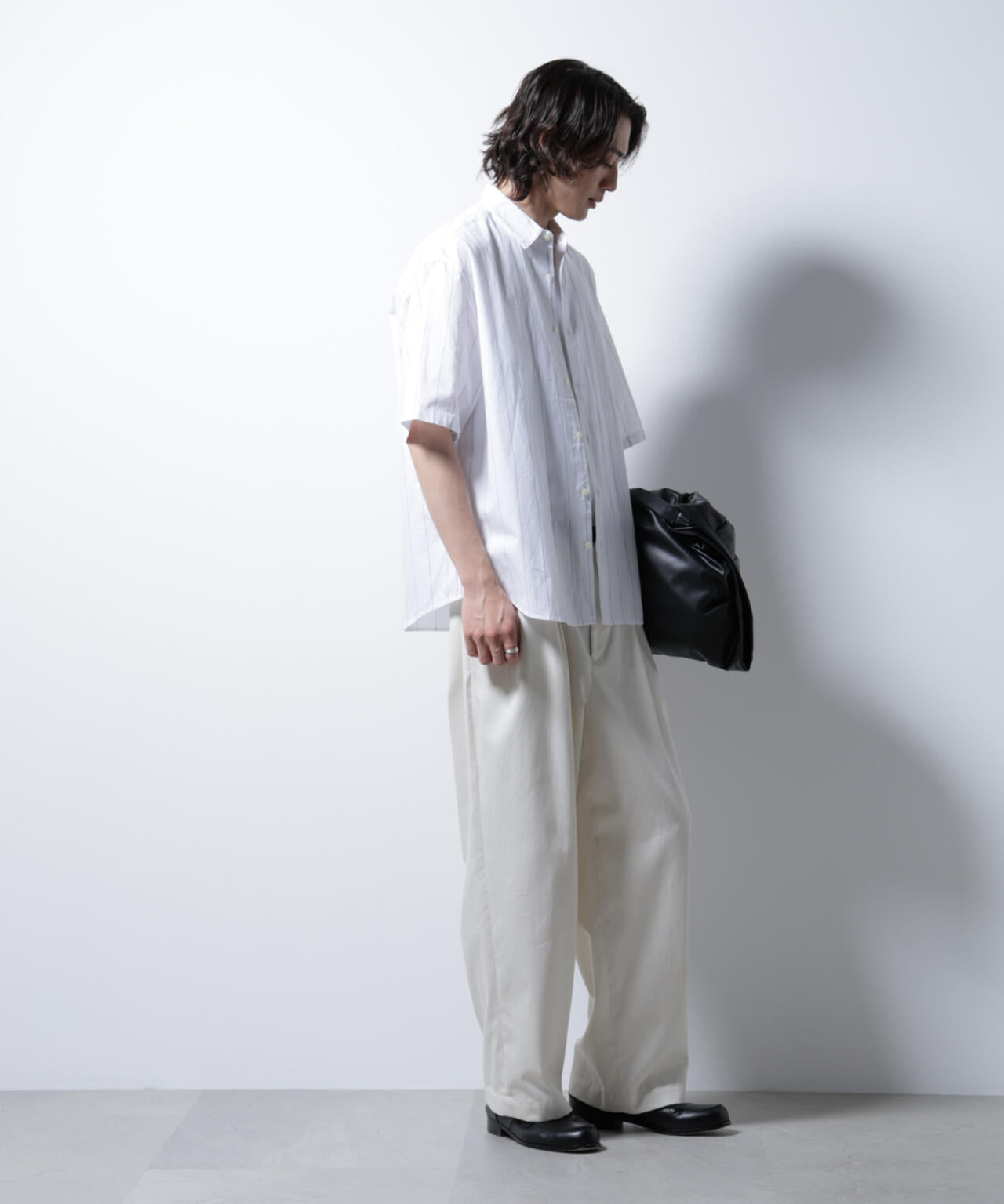 レギュラーカラーコットンリネンストライプシャツ 6685121225